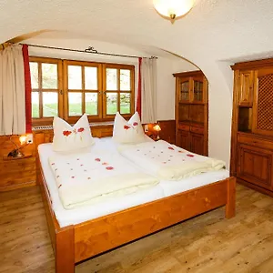 https://apartments-lohener-hof-ruhpolding.com-bavaria.com