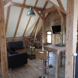 https://alte-bahnstation-leipzig-appartement-two-one.bestleipzighotels.com